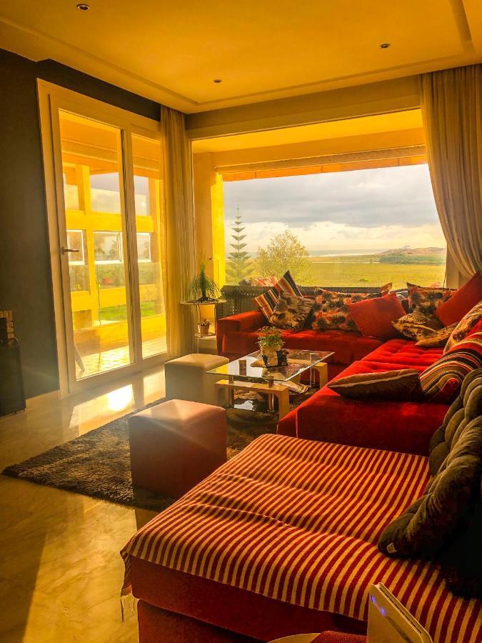 Cozy & Luxurious Apartment With Seaview Бузника Экстерьер фото