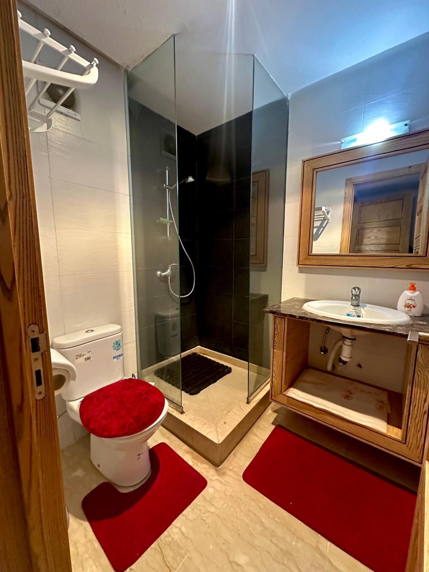 Cozy & Luxurious Apartment With Seaview Бузника Экстерьер фото