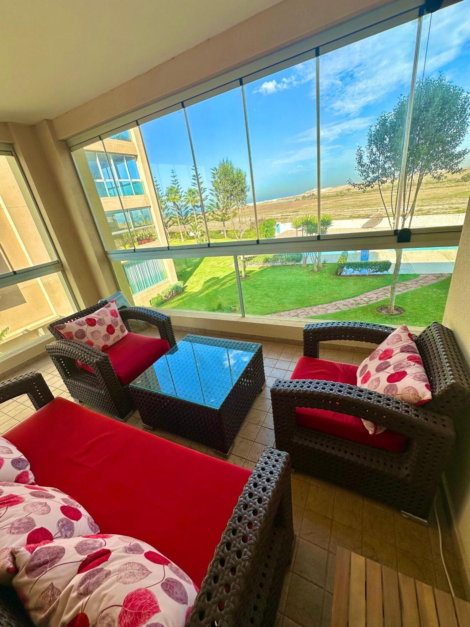 Cozy & Luxurious Apartment With Seaview Бузника Экстерьер фото