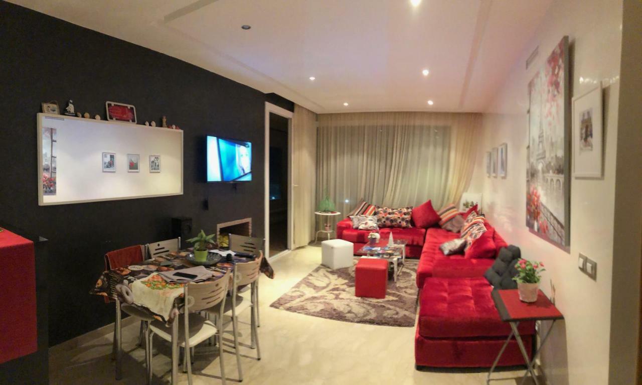 Cozy & Luxurious Apartment With Seaview Бузника Экстерьер фото