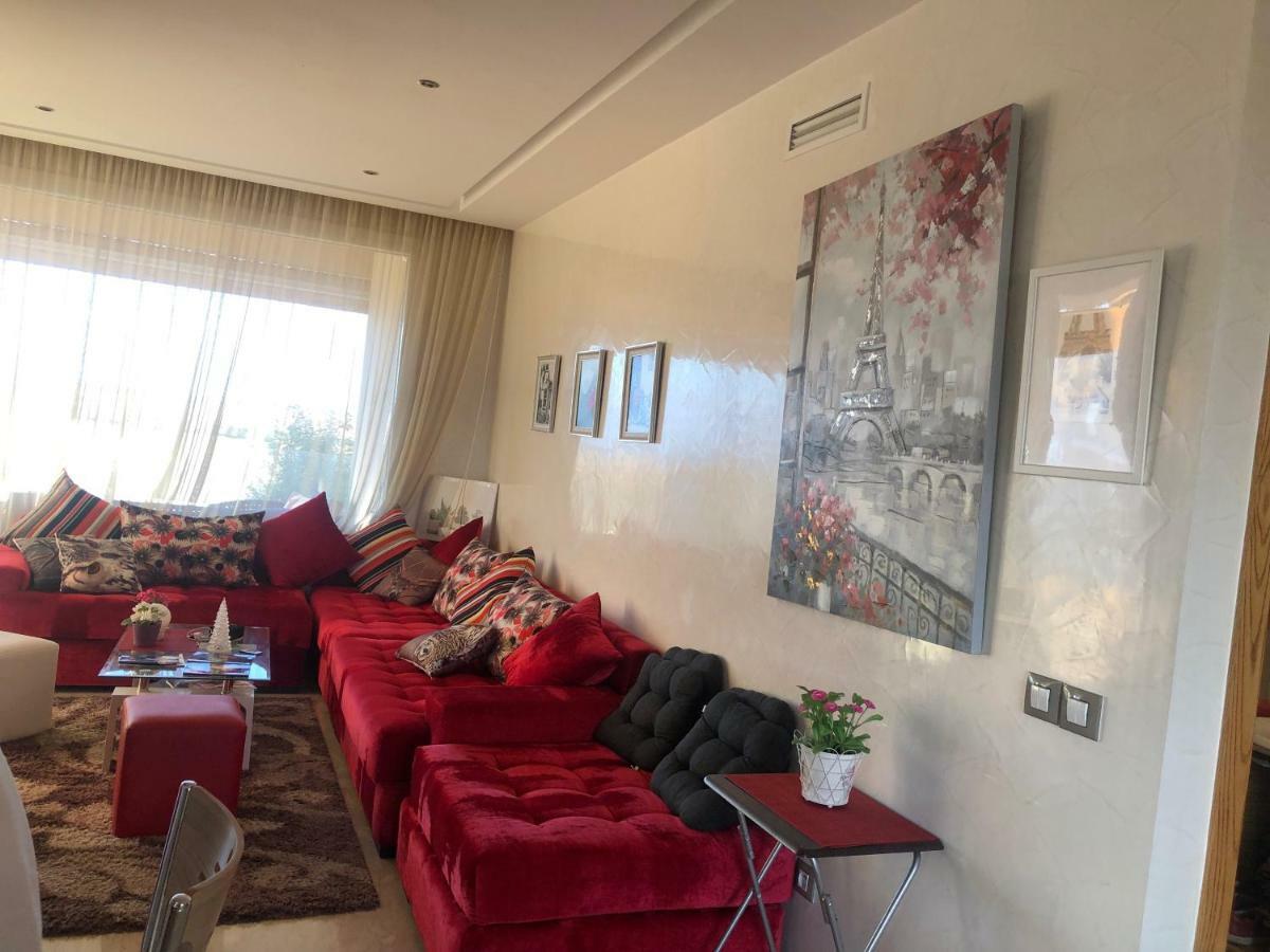 Cozy & Luxurious Apartment With Seaview Бузника Экстерьер фото